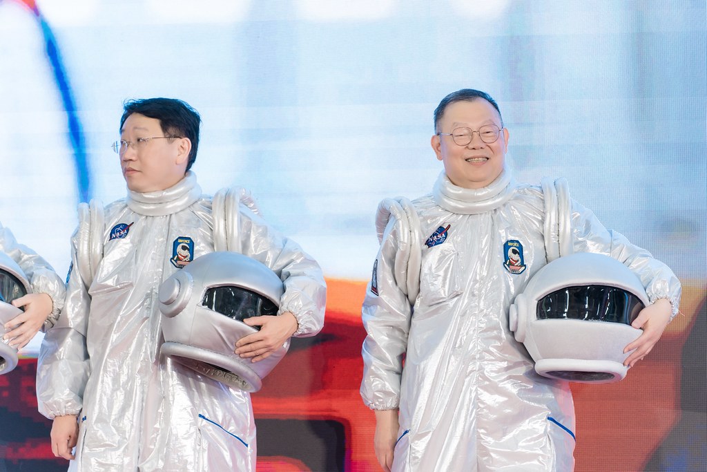 [活動攝影]陽明交通大學開學典禮-最專業的團隊完成每場完美活動攝影，拍的不只好更要快! #即拍即印