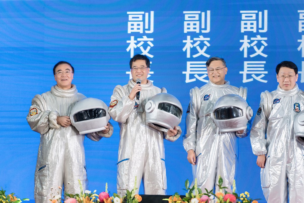 [活動攝影]陽明交通大學開學典禮-最專業的團隊完成每場完美活動攝影，拍的不只好更要快! #雲端攝影