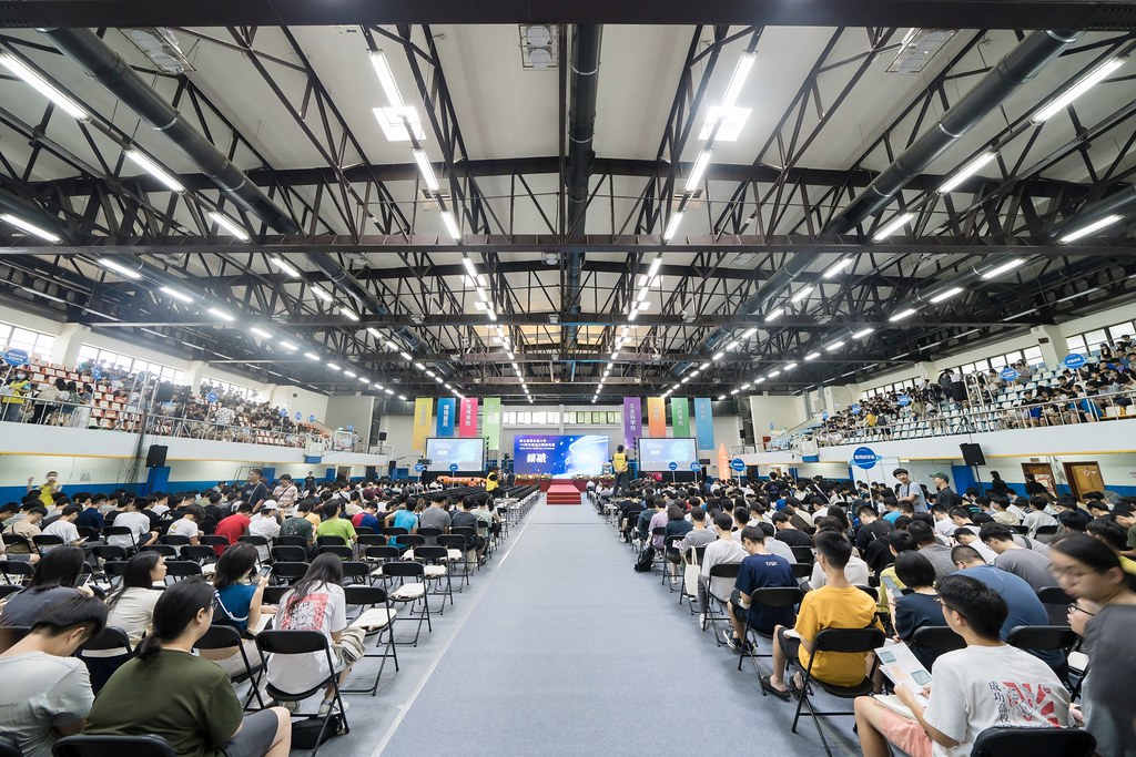 [活動攝影]陽明交通大學開學典禮-最專業的團隊完成每場完美活動攝影，拍的不只好更要快! #尾牙攝影