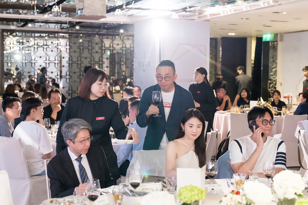 [活動攝影、即拍即印]新潤完銷慶功宴-最專業的團隊完成每場完美活動攝影，拍的不只好更要快! #尾牙攝影