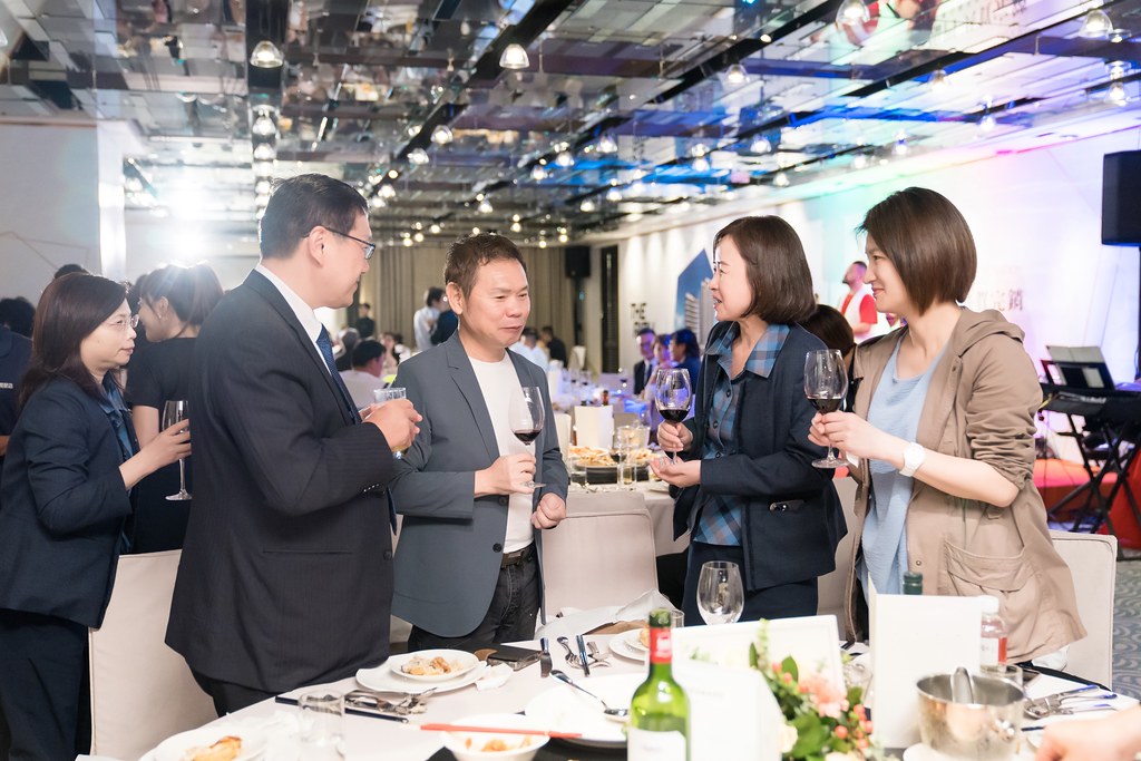 [活動攝影、即拍即印]新潤完銷慶功宴-最專業的團隊完成每場完美活動攝影，拍的不只好更要快! #即時攝影