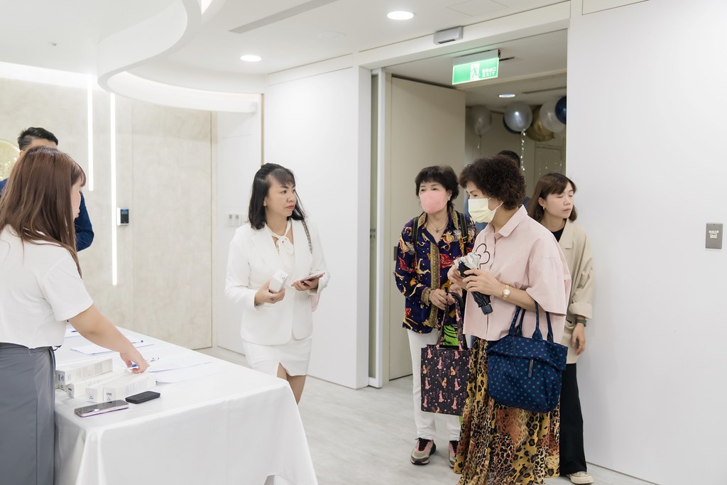 [活動攝影]力曼高雄開幕茶會-最專業的團隊完成每場完美活動攝影，拍的不只好更要快! #活動拍立得