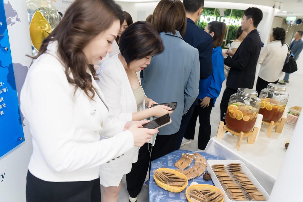 [活動攝影]力曼高雄開幕茶會-最專業的團隊完成每場完美活動攝影，拍的不只好更要快! #即拍即印