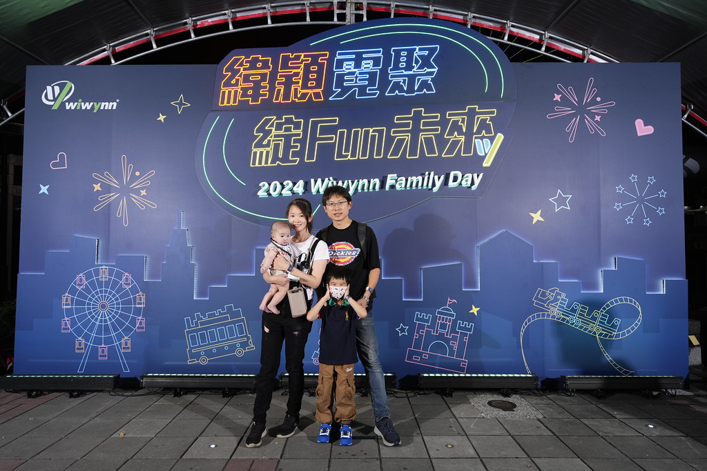 [即拍即印]緯穎霓聚綻FUN未來-最專業的團隊完成每場完美活動攝影，拍的不只好更要快! #活動拍立得