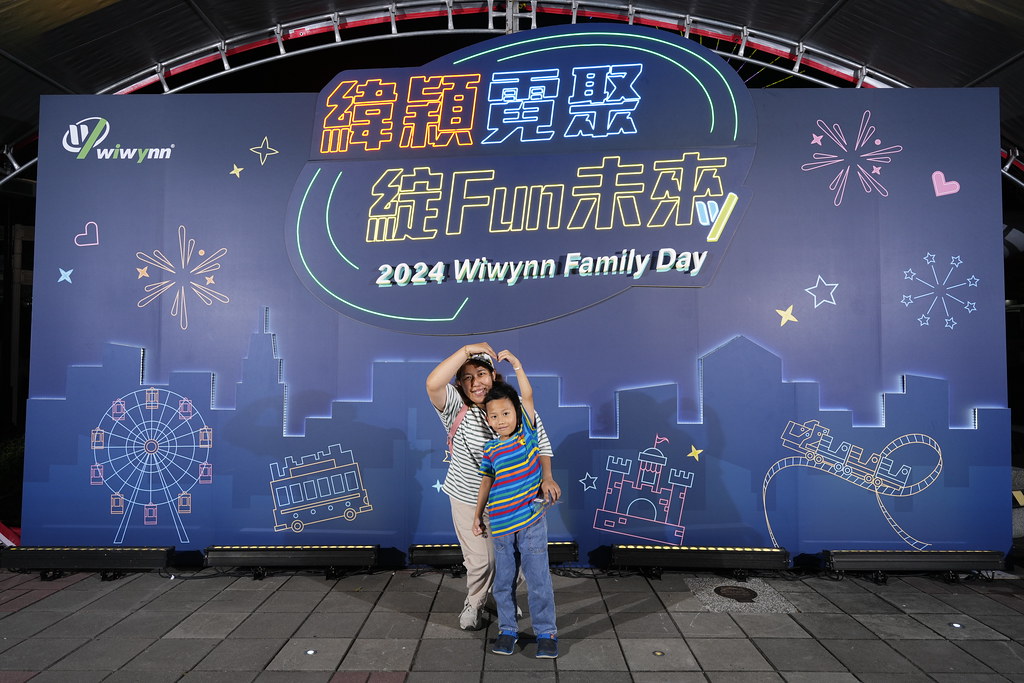 [即拍即印]緯穎霓聚綻FUN未來-最專業的團隊完成每場完美活動攝影，拍的不只好更要快! #即拍即印