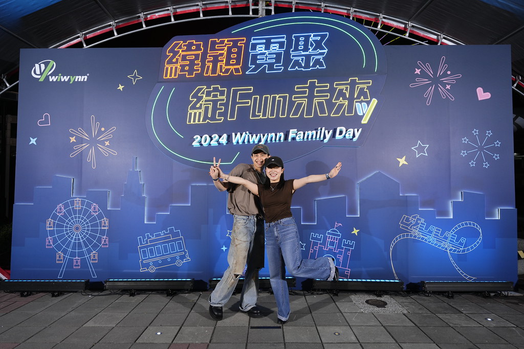 [即拍即印]緯穎霓聚綻FUN未來-最專業的團隊完成每場完美活動攝影，拍的不只好更要快! #活動攝影