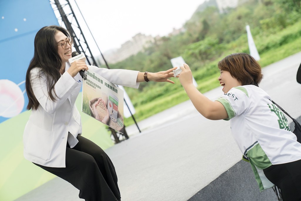 [活動攝影]台灣賀寶芙29周年慶-最專業的團隊完成每場完美活動攝影，拍的不只好更要快! #即拍即印
