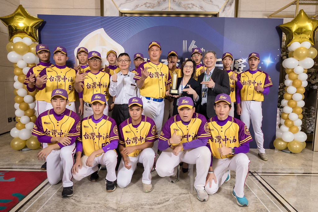 [即拍即印]16屆體育推手獎-最專業的團隊完成每場完美活動攝影，拍的不只好更要快! #尾牙攝影