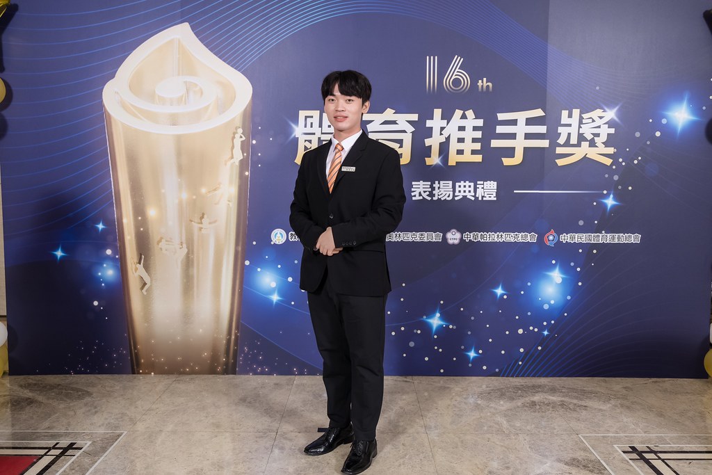 [即拍即印]16屆體育推手獎-最專業的團隊完成每場完美活動攝影，拍的不只好更要快! #即時攝影