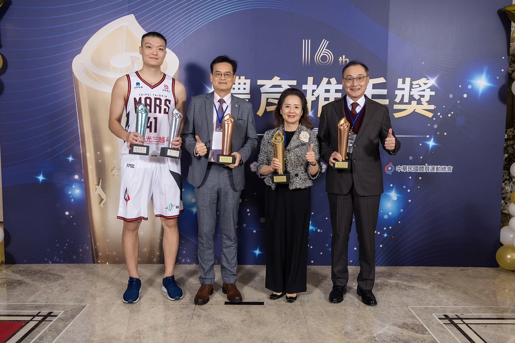 [即拍即印]16屆體育推手獎-最專業的團隊完成每場完美活動攝影，拍的不只好更要快! #即時攝影