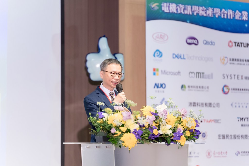 [活動攝影]臺北大學電機資訊學院20週年院慶-最專業的團隊完成每場完美活動攝影，拍的不只好更要快! #即時攝影