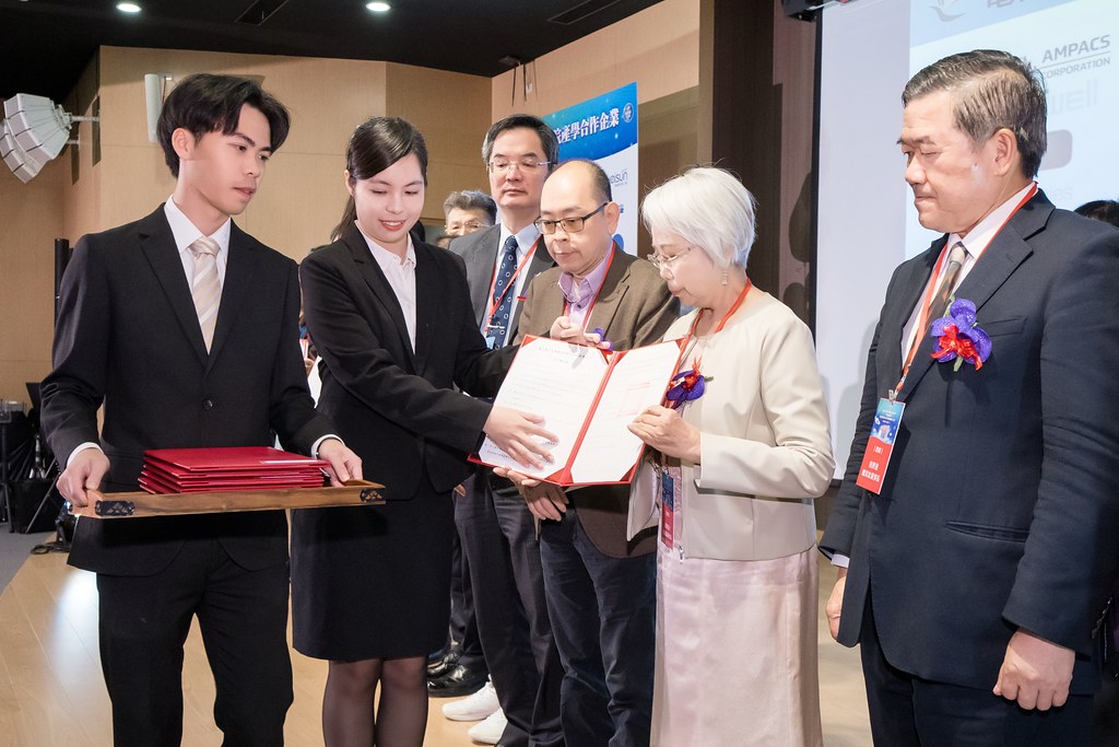 [活動攝影]臺北大學電機資訊學院20週年院慶-最專業的團隊完成每場完美活動攝影，拍的不只好更要快! #活動攝影