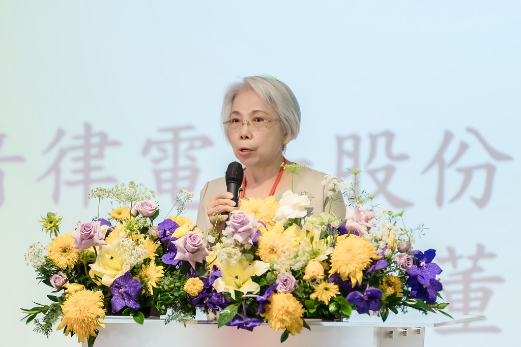 [活動攝影]臺北大學電機資訊學院20週年院慶-最專業的團隊完成每場完美活動攝影，拍的不只好更要快! #即拍即印