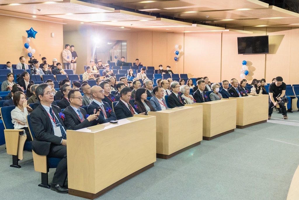 [活動攝影]臺北大學電機資訊學院20週年院慶-最專業的團隊完成每場完美活動攝影，拍的不只好更要快! #即拍即印