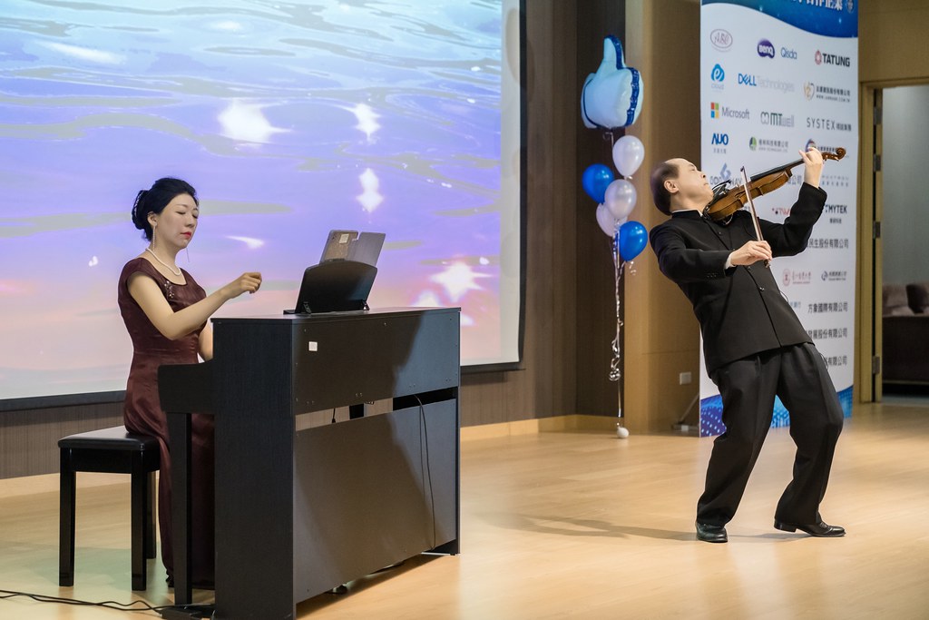 [活動攝影]臺北大學電機資訊學院20週年院慶-最專業的團隊完成每場完美活動攝影，拍的不只好更要快! #即拍即印