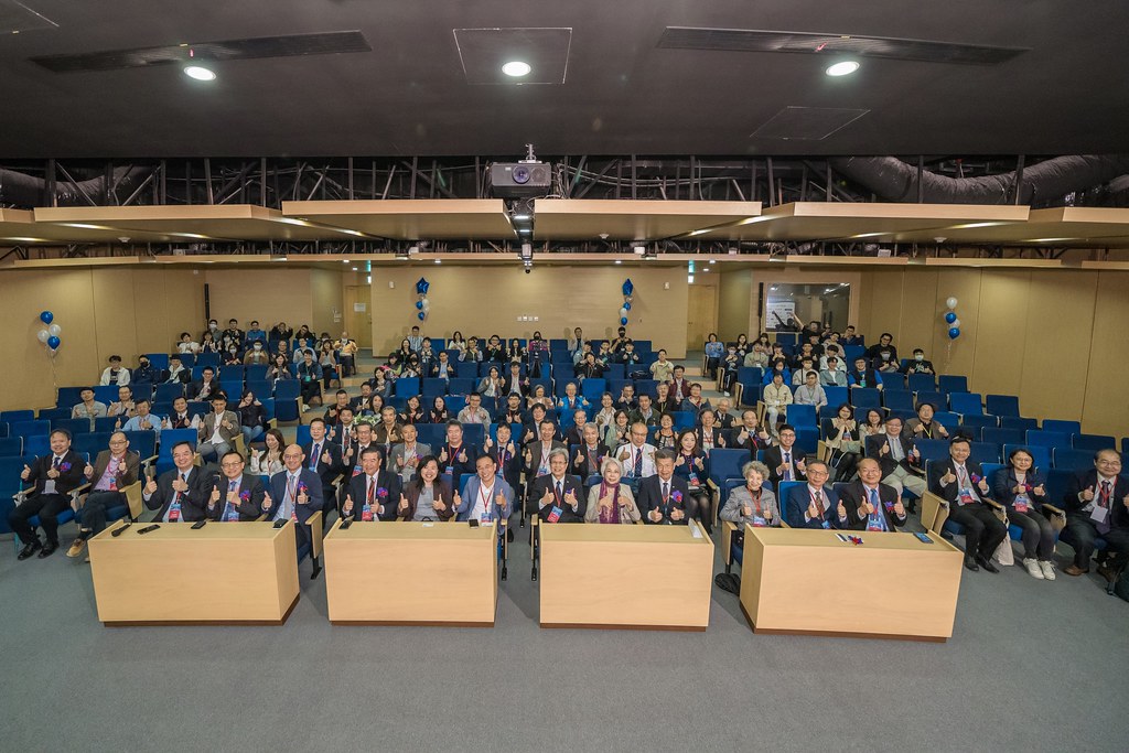 [活動攝影]臺北大學電機資訊學院20週年院慶-最專業的團隊完成每場完美活動攝影，拍的不只好更要快! #活動拍立得