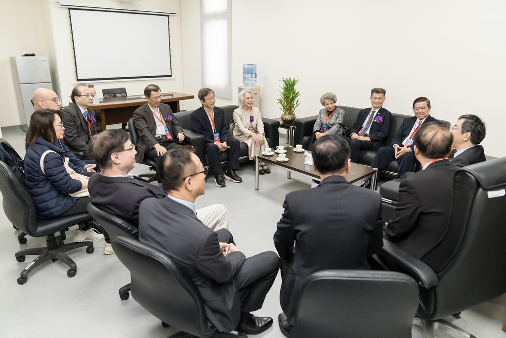 [活動攝影]臺北大學電機資訊學院20週年院慶-最專業的團隊完成每場完美活動攝影，拍的不只好更要快! #即拍即印