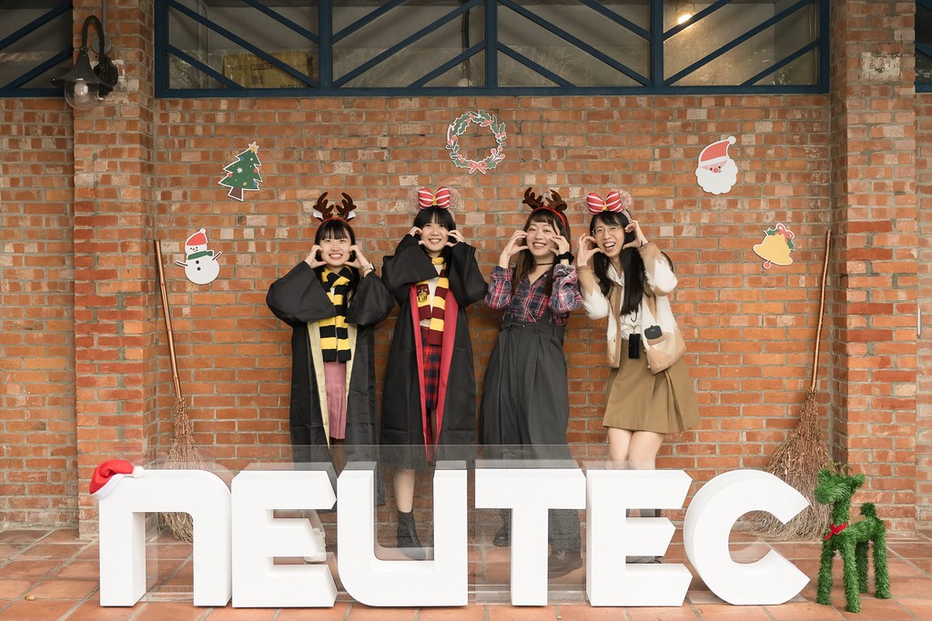 [即拍即印]2024日新聖誕派對-最專業的團隊完成每場完美活動攝影，拍的不只好更要快! #活動拍立得