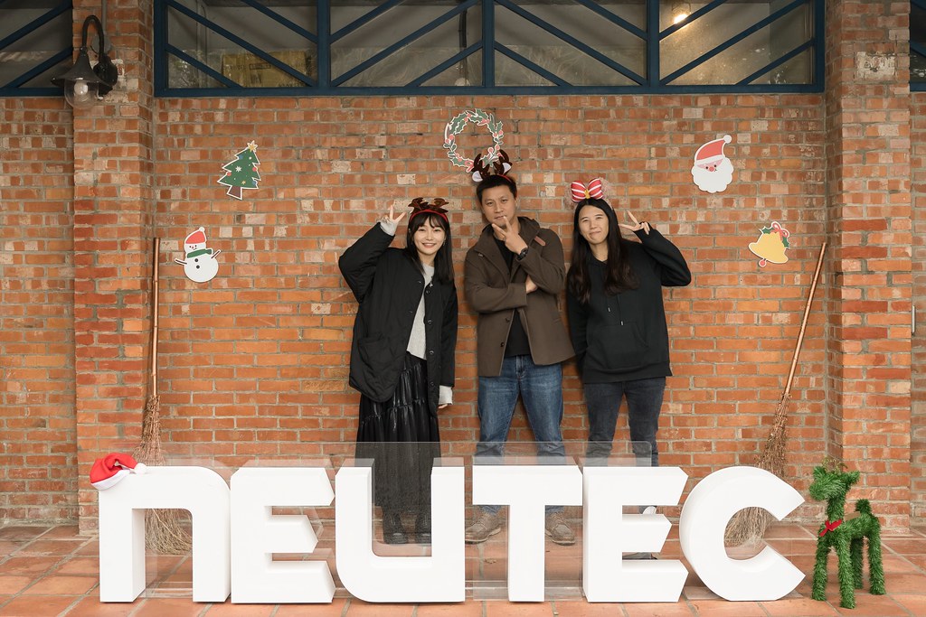 [即拍即印]2024日新聖誕派對-最專業的團隊完成每場完美活動攝影，拍的不只好更要快! #尾牙攝影