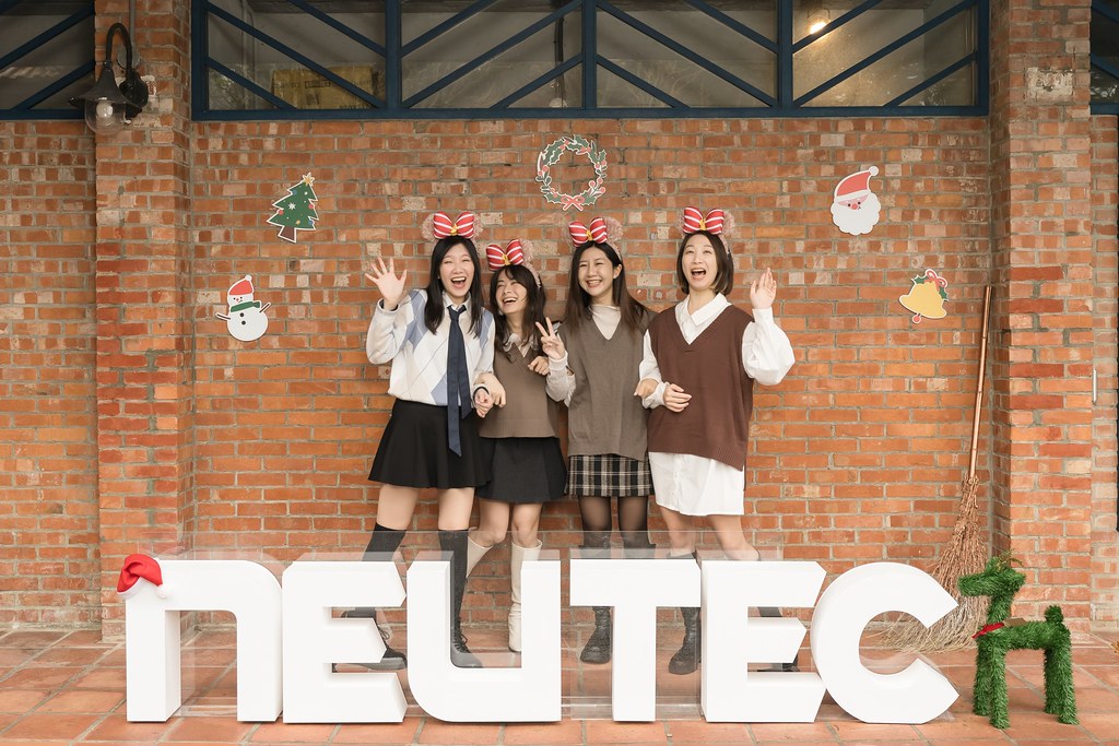 [即拍即印]2024日新聖誕派對-最專業的團隊完成每場完美活動攝影，拍的不只好更要快! #雲端攝影