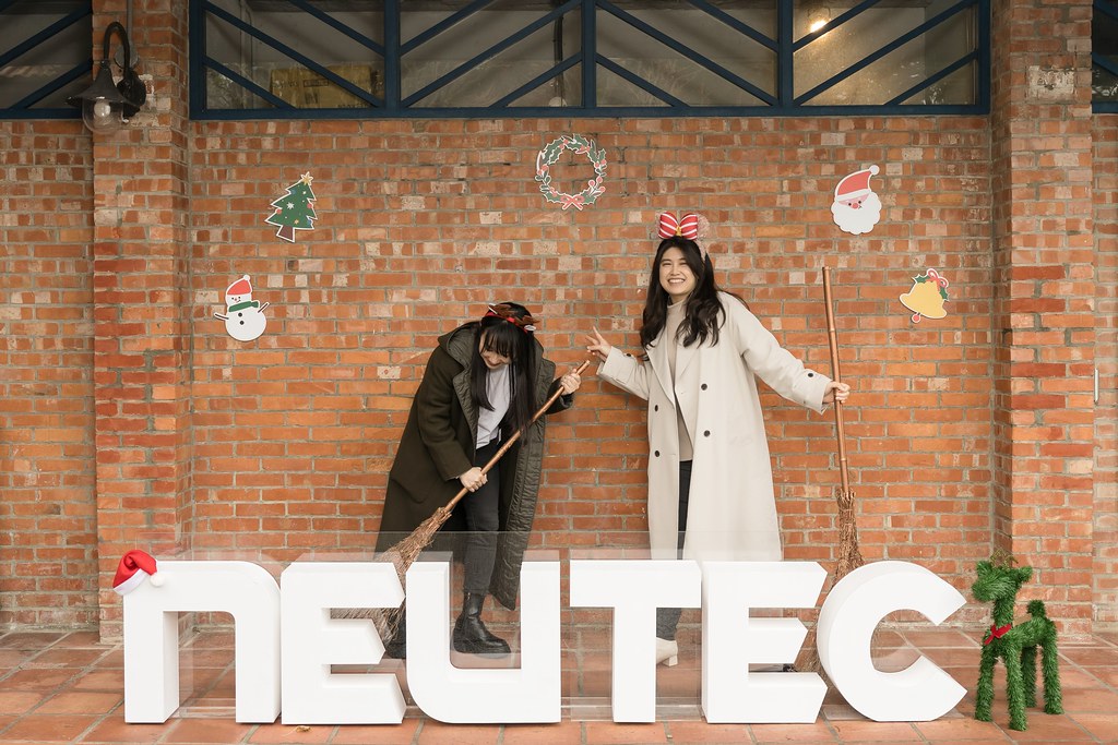 [即拍即印]2024日新聖誕派對-最專業的團隊完成每場完美活動攝影，拍的不只好更要快! #即時攝影