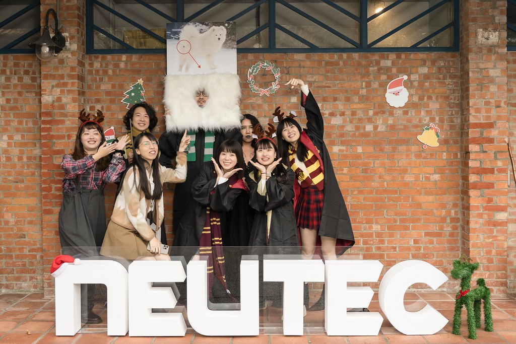 [即拍即印]2024日新聖誕派對-最專業的團隊完成每場完美活動攝影，拍的不只好更要快! #雲端攝影