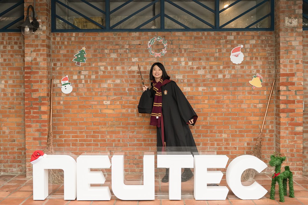 [即拍即印]2024日新聖誕派對-最專業的團隊完成每場完美活動攝影，拍的不只好更要快! #即時攝影