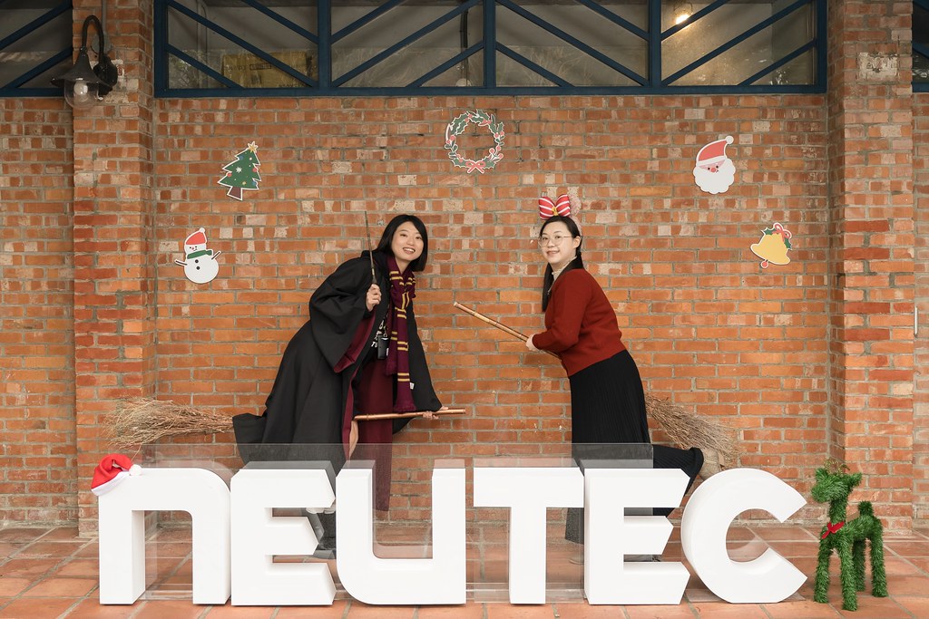 [即拍即印]2024日新聖誕派對-最專業的團隊完成每場完美活動攝影，拍的不只好更要快! #活動拍立得