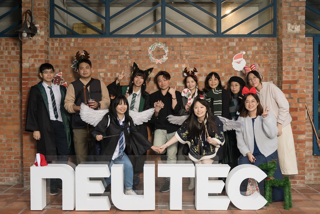 [即拍即印]2024日新聖誕派對-最專業的團隊完成每場完美活動攝影，拍的不只好更要快! #尾牙攝影