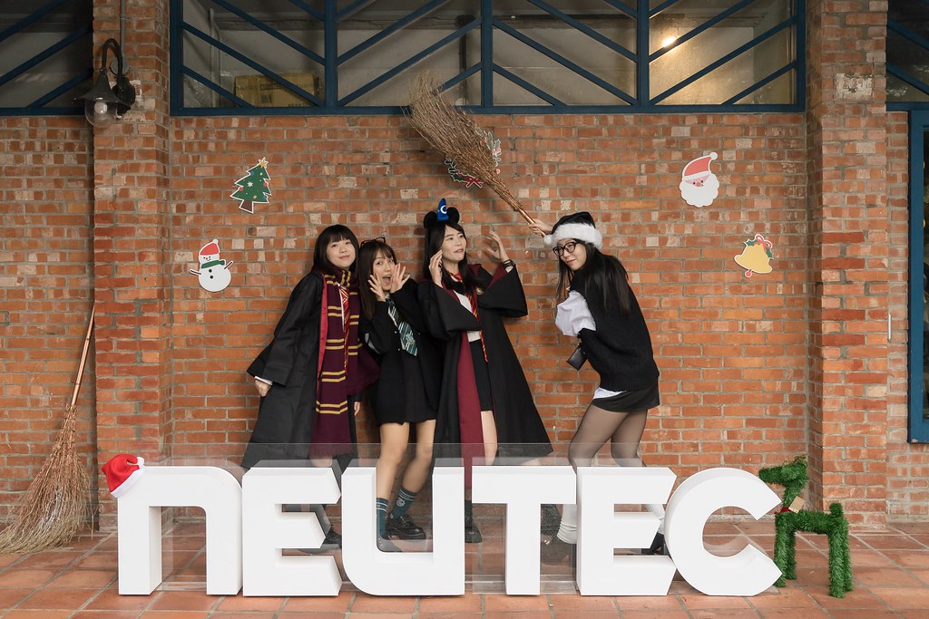 [即拍即印]2024日新聖誕派對-最專業的團隊完成每場完美活動攝影，拍的不只好更要快! #雲端攝影