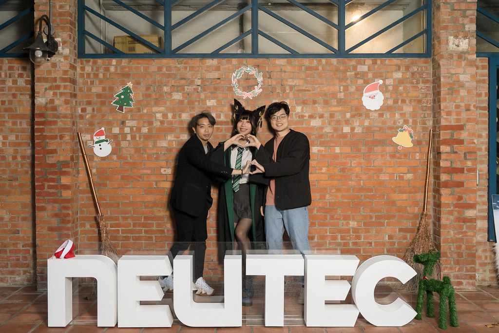 [即拍即印]2024日新聖誕派對-最專業的團隊完成每場完美活動攝影，拍的不只好更要快! #即時攝影