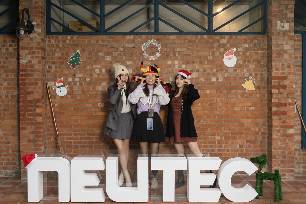 [即拍即印]2024日新聖誕派對-最專業的團隊完成每場完美活動攝影，拍的不只好更要快! #活動拍攝