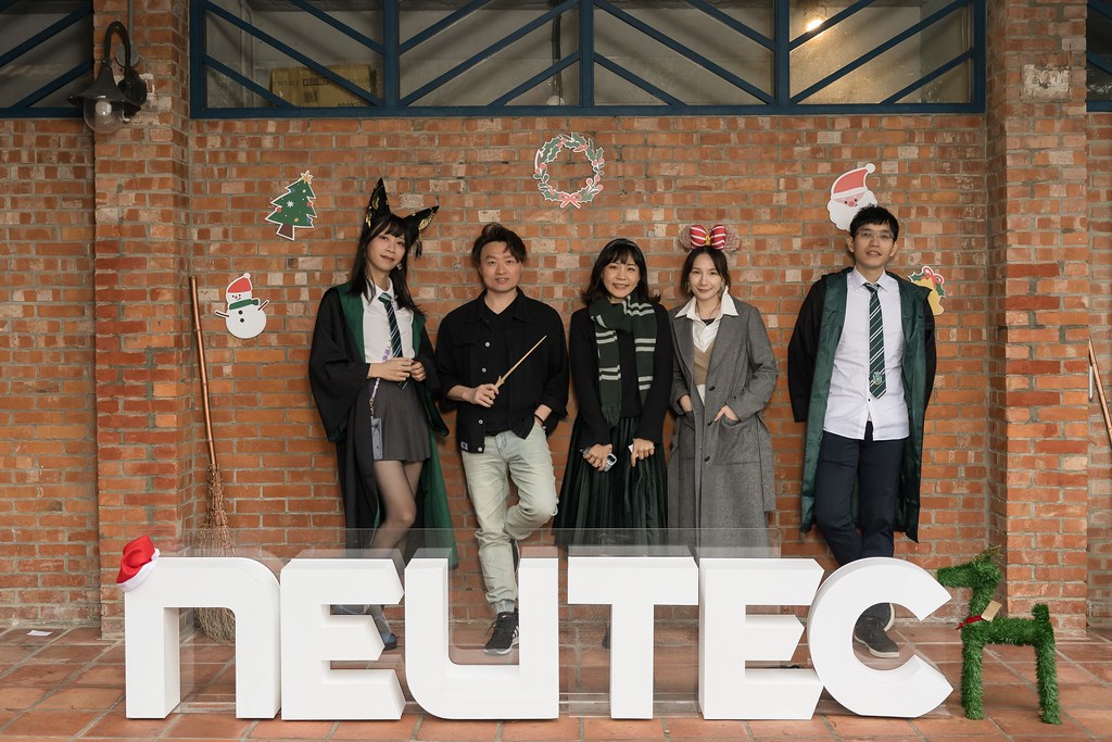 [即拍即印]2024日新聖誕派對-最專業的團隊完成每場完美活動攝影，拍的不只好更要快! #即時攝影