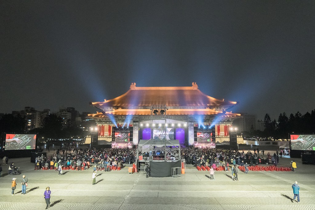 [活動攝影]NTSO交響派對 台灣歌謠演唱會-最專業的團隊完成每場完美活動攝影，拍的不只好更要快! #即拍即印