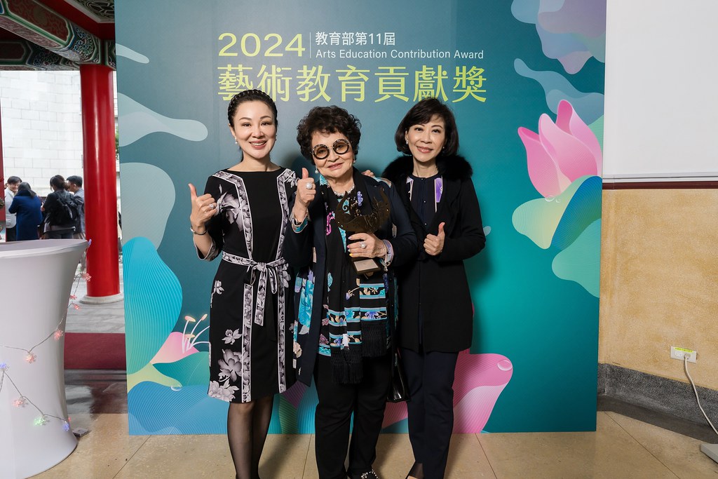 [即拍即印]2024藝術教育貢獻獎-最專業的團隊完成每場完美活動攝影，拍的不只好更要快! #活動拍立得