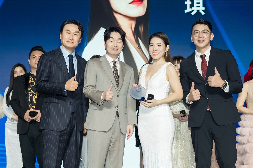 [活動攝影]閃耀2024力曼光典-最專業的團隊完成每場完美活動攝影，拍的不只好更要快! #活動攝影