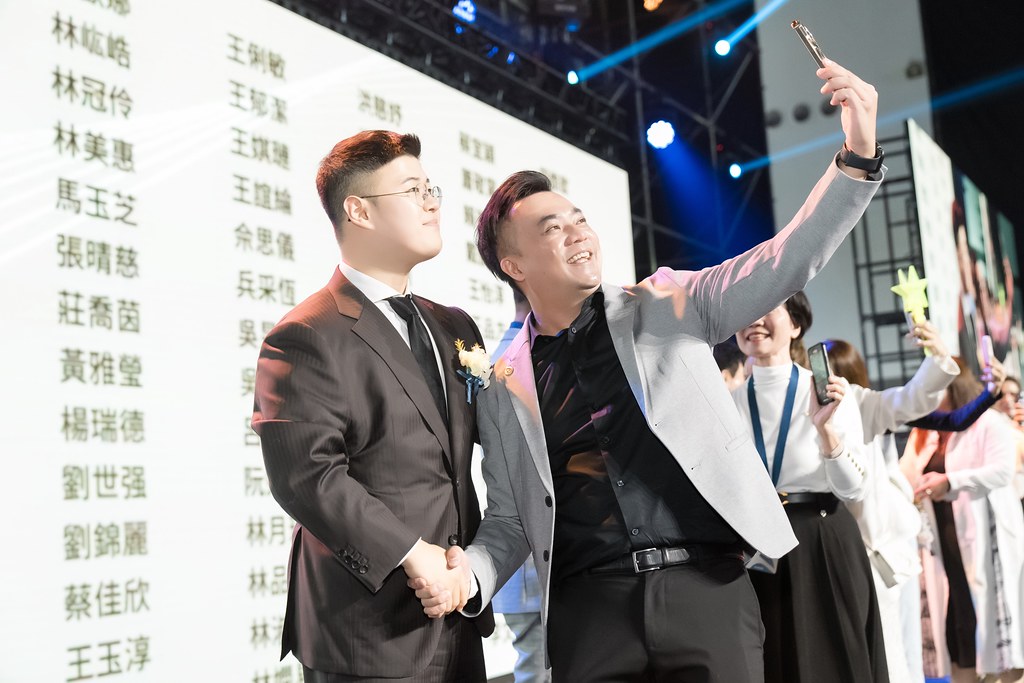 [活動攝影]閃耀2024力曼光典-最專業的團隊完成每場完美活動攝影，拍的不只好更要快! #活動拍立得