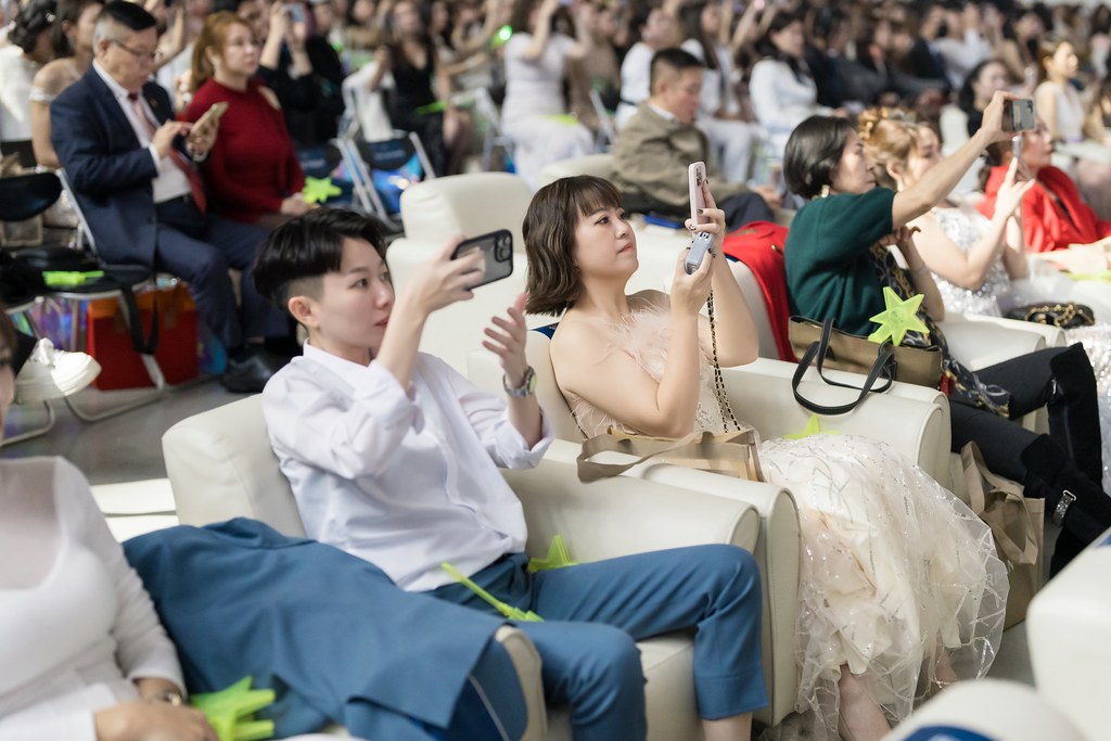 [活動攝影]閃耀2024力曼光典-最專業的團隊完成每場完美活動攝影，拍的不只好更要快! #活動拍立得