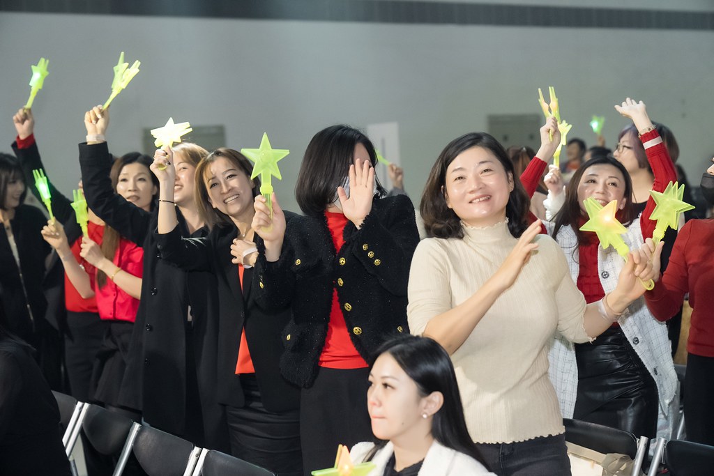 [活動攝影]閃耀2024力曼光典-最專業的團隊完成每場完美活動攝影，拍的不只好更要快! #即拍即印