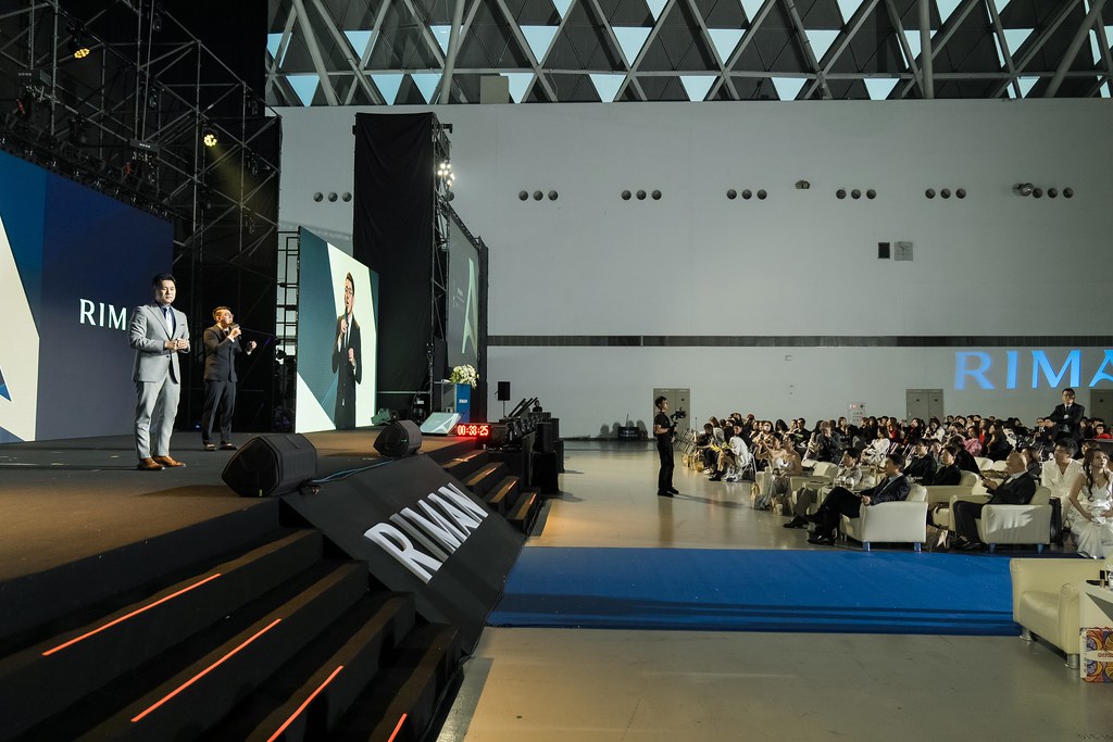 [活動攝影]閃耀2024力曼光典-最專業的團隊完成每場完美活動攝影，拍的不只好更要快! #活動拍立得