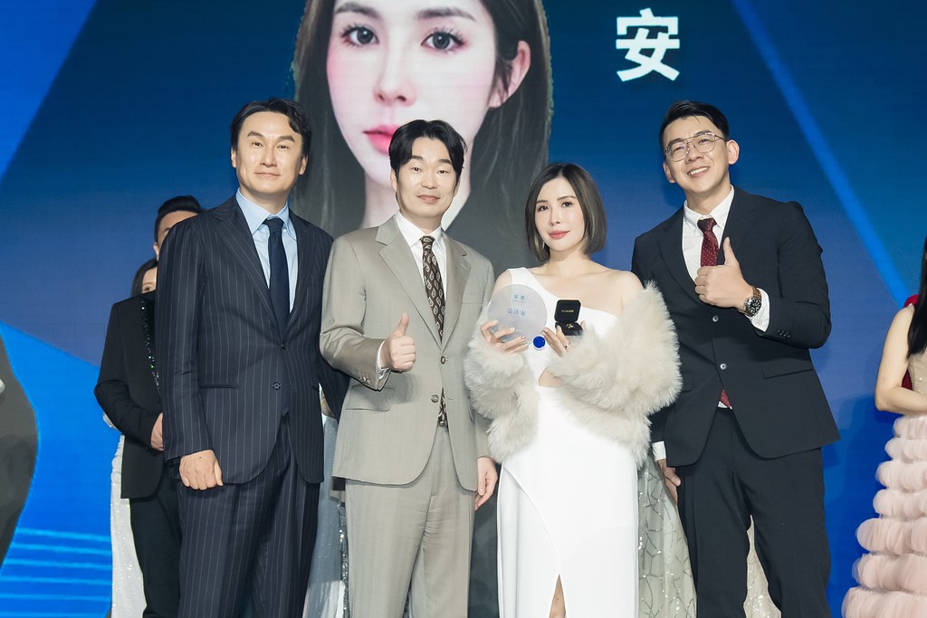 [活動攝影]閃耀2024力曼光典-最專業的團隊完成每場完美活動攝影，拍的不只好更要快! #活動拍立得