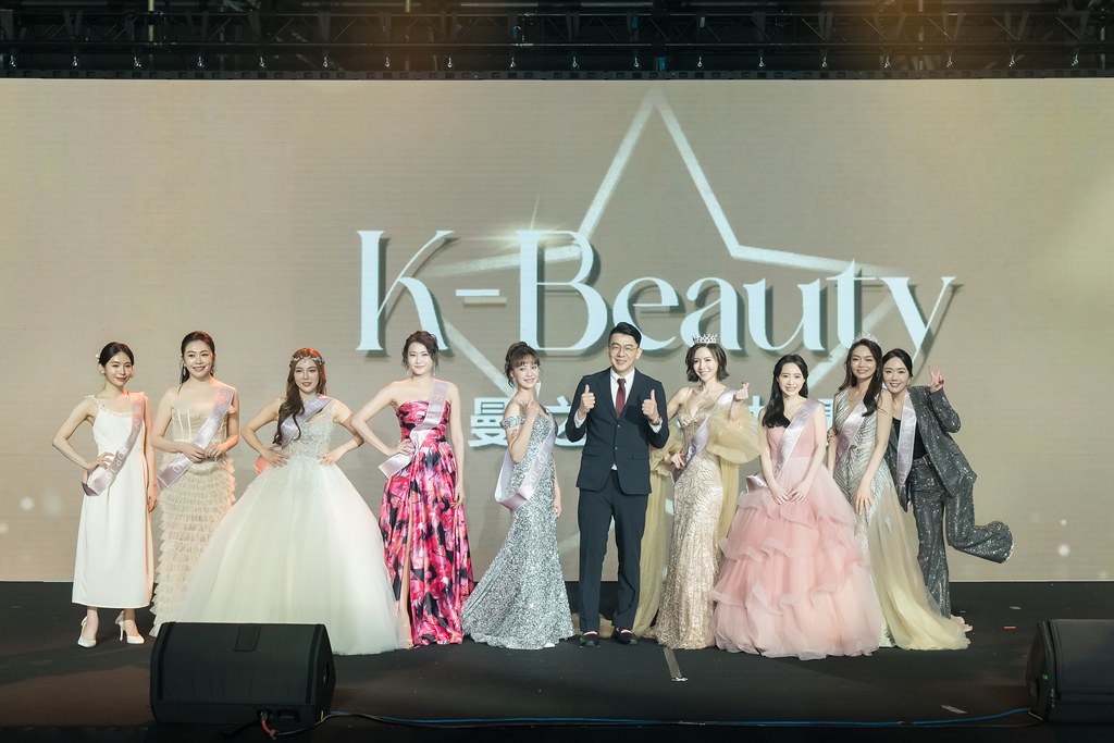 [活動攝影]閃耀2024力曼光典-最專業的團隊完成每場完美活動攝影，拍的不只好更要快! #活動拍立得