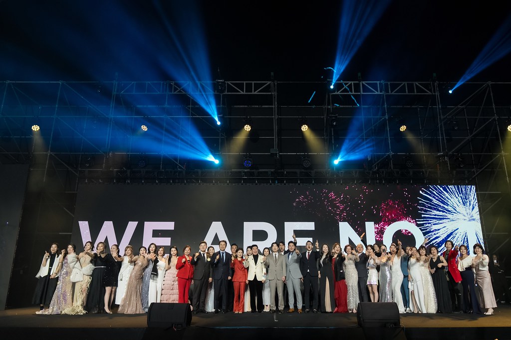 [活動攝影]閃耀2024力曼光典-最專業的團隊完成每場完美活動攝影，拍的不只好更要快! #雲端攝影