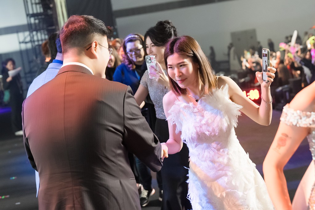 [活動攝影]閃耀2024力曼光典-最專業的團隊完成每場完美活動攝影，拍的不只好更要快! #即拍即印