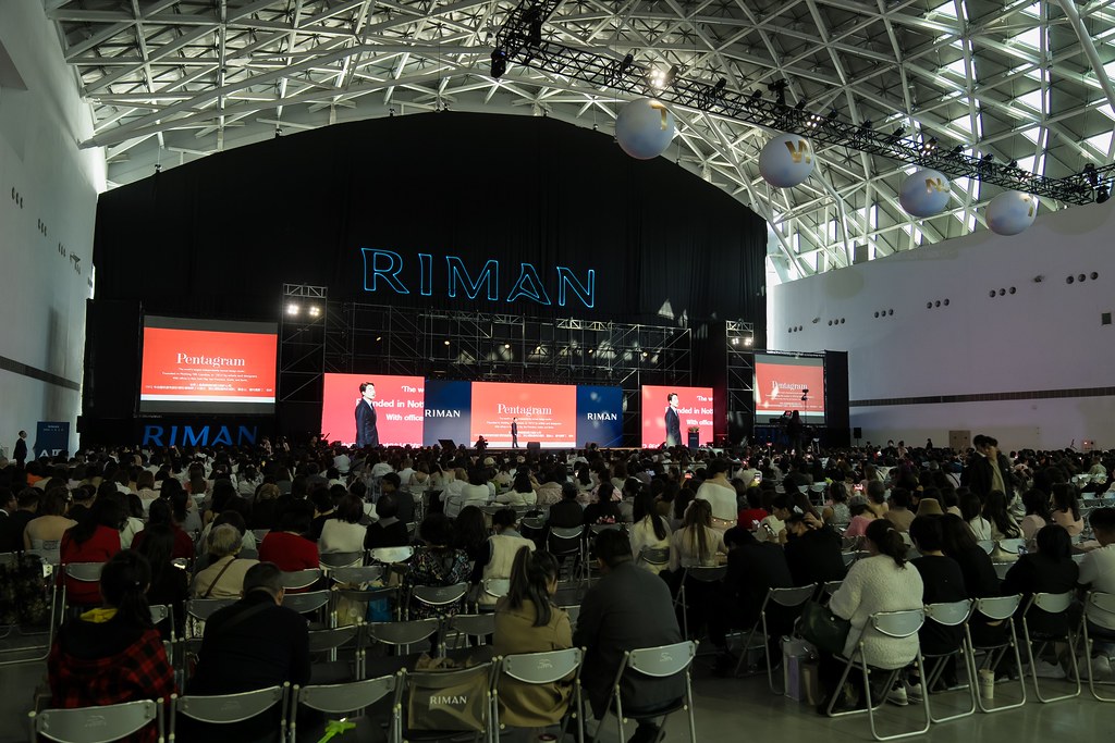 [活動攝影]閃耀2024力曼光典-最專業的團隊完成每場完美活動攝影，拍的不只好更要快! #活動拍立得