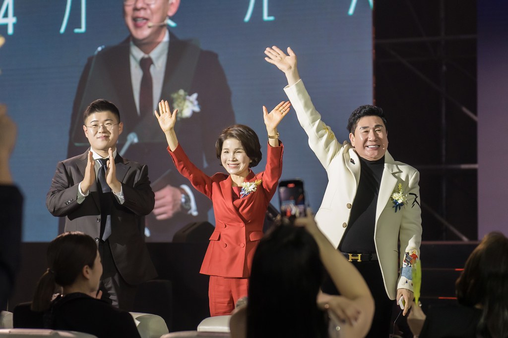 [活動攝影]閃耀2024力曼光典-最專業的團隊完成每場完美活動攝影，拍的不只好更要快! #活動拍攝