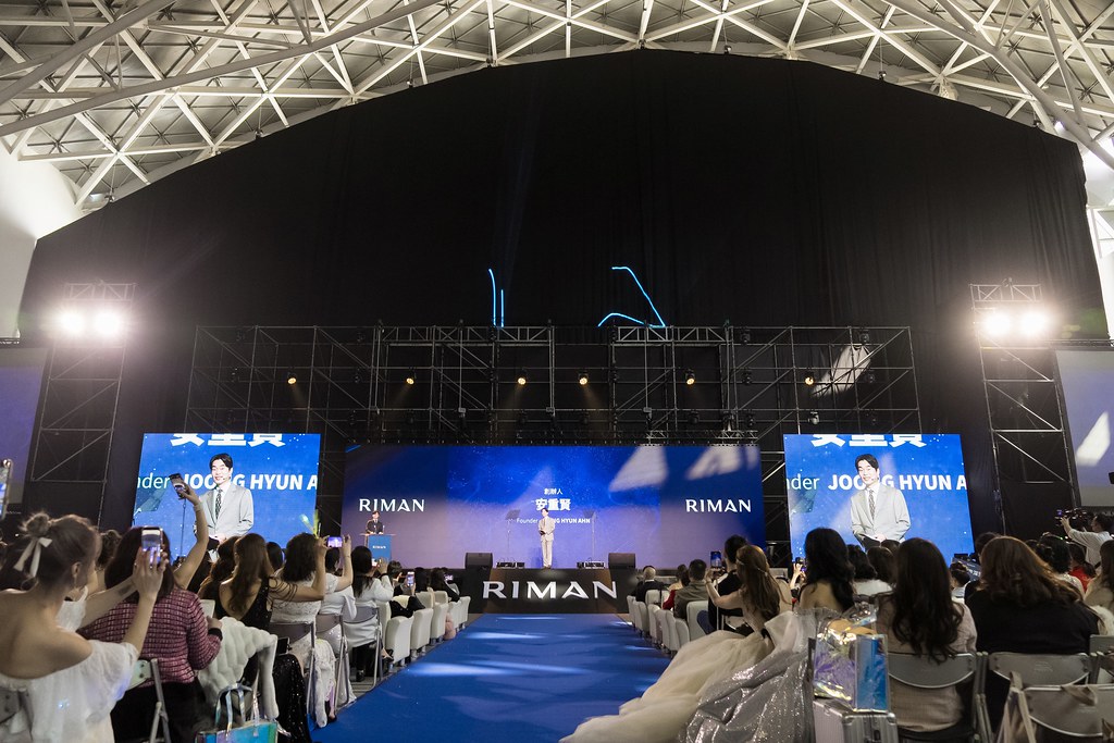 [活動攝影]閃耀2024力曼光典-最專業的團隊完成每場完美活動攝影，拍的不只好更要快! #尾牙攝影