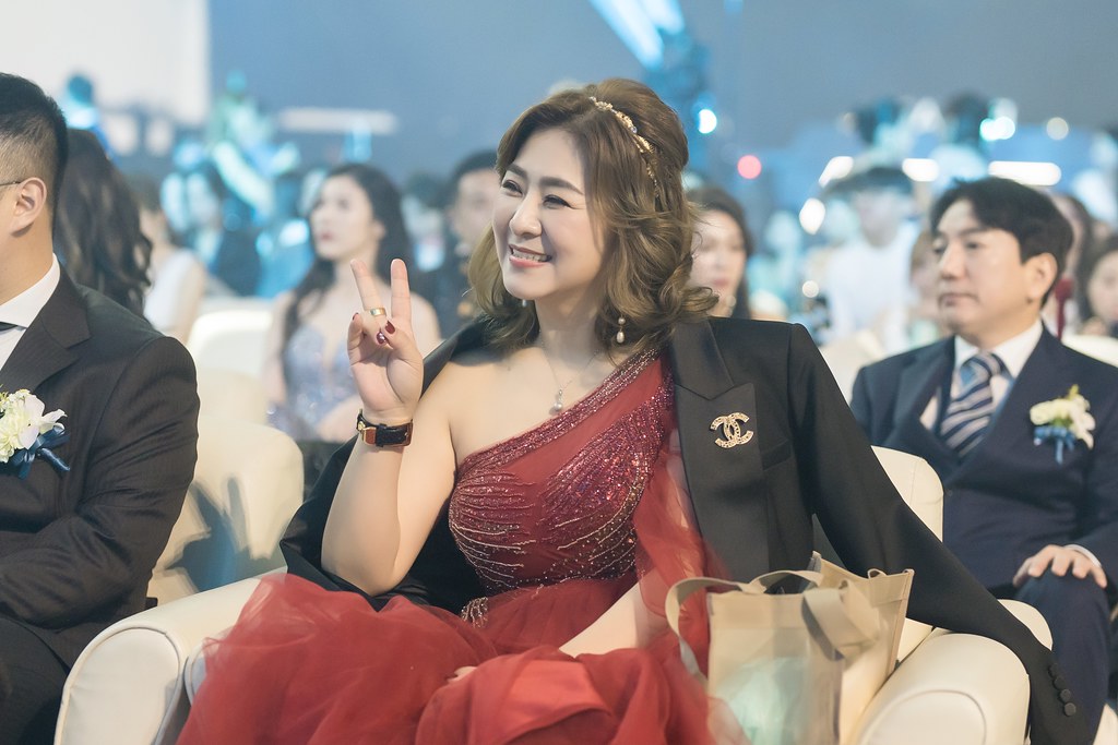 [活動攝影]閃耀2024力曼光典-最專業的團隊完成每場完美活動攝影，拍的不只好更要快! #尾牙攝影