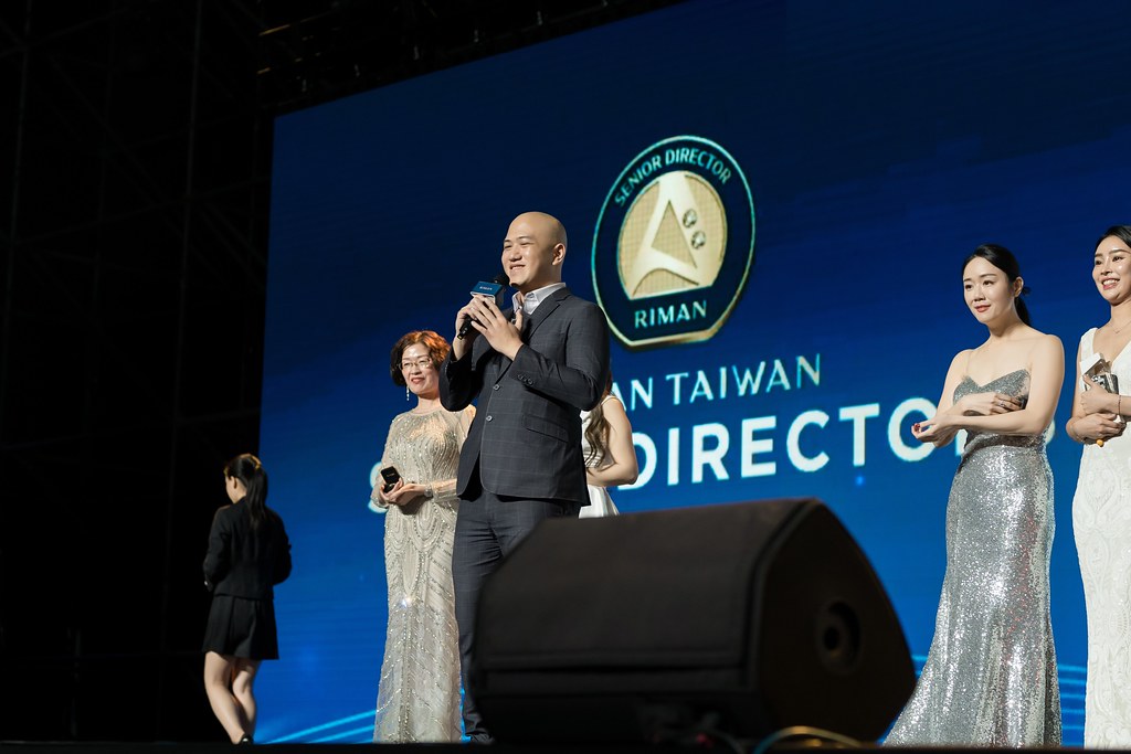 [活動攝影]閃耀2024力曼光典-最專業的團隊完成每場完美活動攝影，拍的不只好更要快! #尾牙攝影