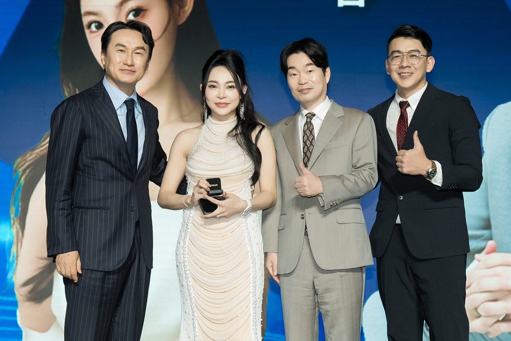 [活動攝影]閃耀2024力曼光典-最專業的團隊完成每場完美活動攝影，拍的不只好更要快! #尾牙攝影